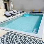 Escapade Champenoise - Maison Familiale Paisible Avec Terrasse Et Jardin *