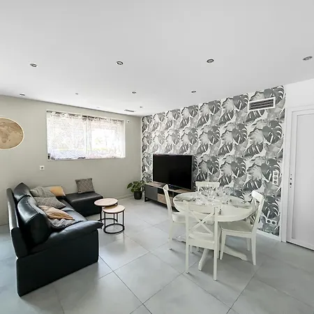 Ferienhaus Maison Cosy Avec Jardin & Piscine Chauffee