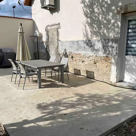 Ferienhaus Maison Cosy Avec Jardin & Piscine Chauffee Wez