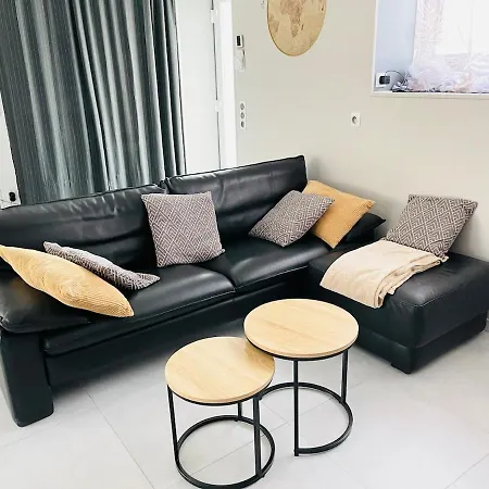 Maison Cosy Avec Jardin & Piscine Chauffee Ferienhaus *