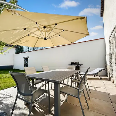 펜션 Maison Cosy Avec Jardin & Piscine Chauffee